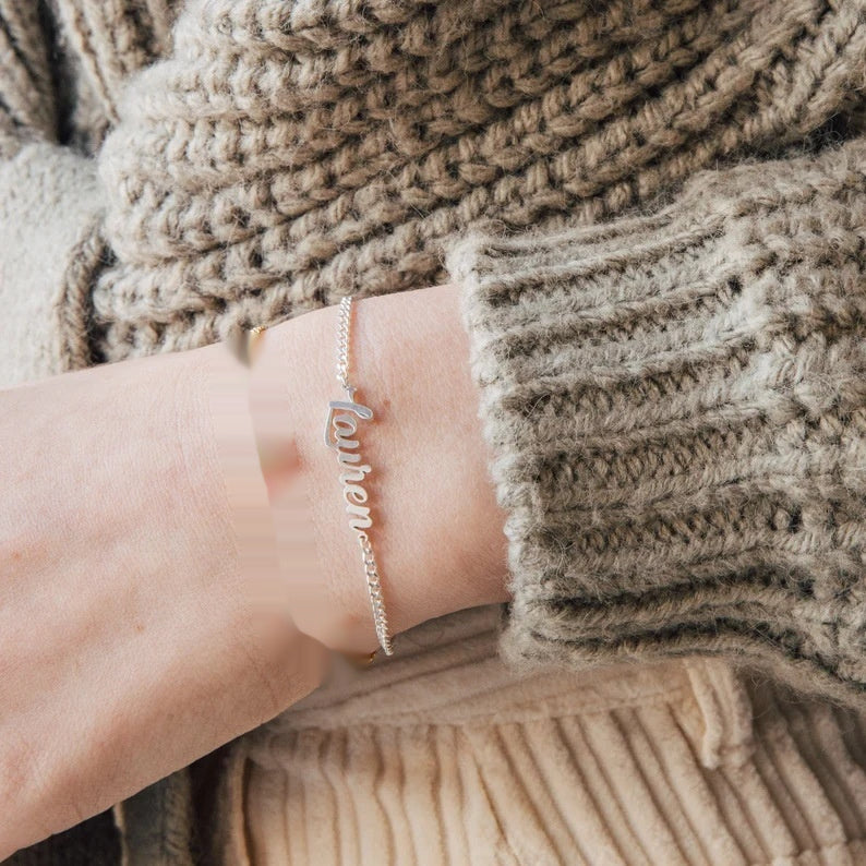 Elegant Custom Jewelry - Personalized Name Bracelet